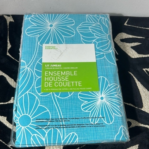 Everyday essentials  duvet cover - Picture 1 of 2